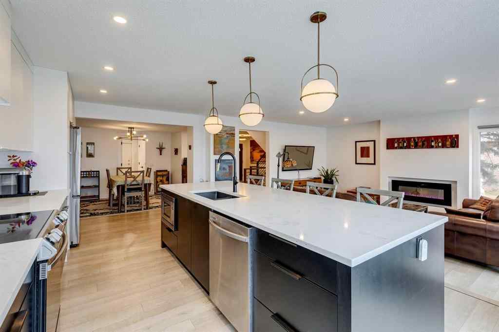 MLS® A2267237 - 24 Wood Crescent SW in Woodlands Calgary, Residential