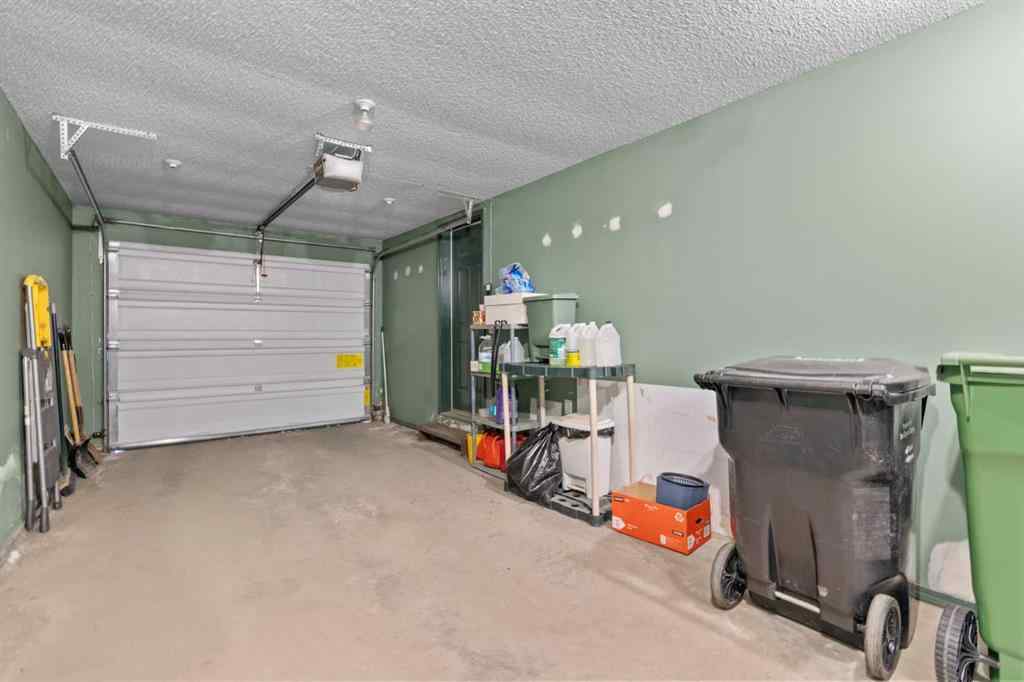 MLS® A2267238 - 147 Hampstead Green NW in Hamptons Calgary, Residential