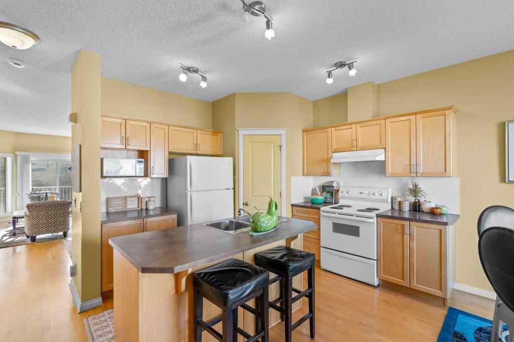 MLS® A2267238 - 147 Hampstead Green NW in Hamptons Calgary, Residential