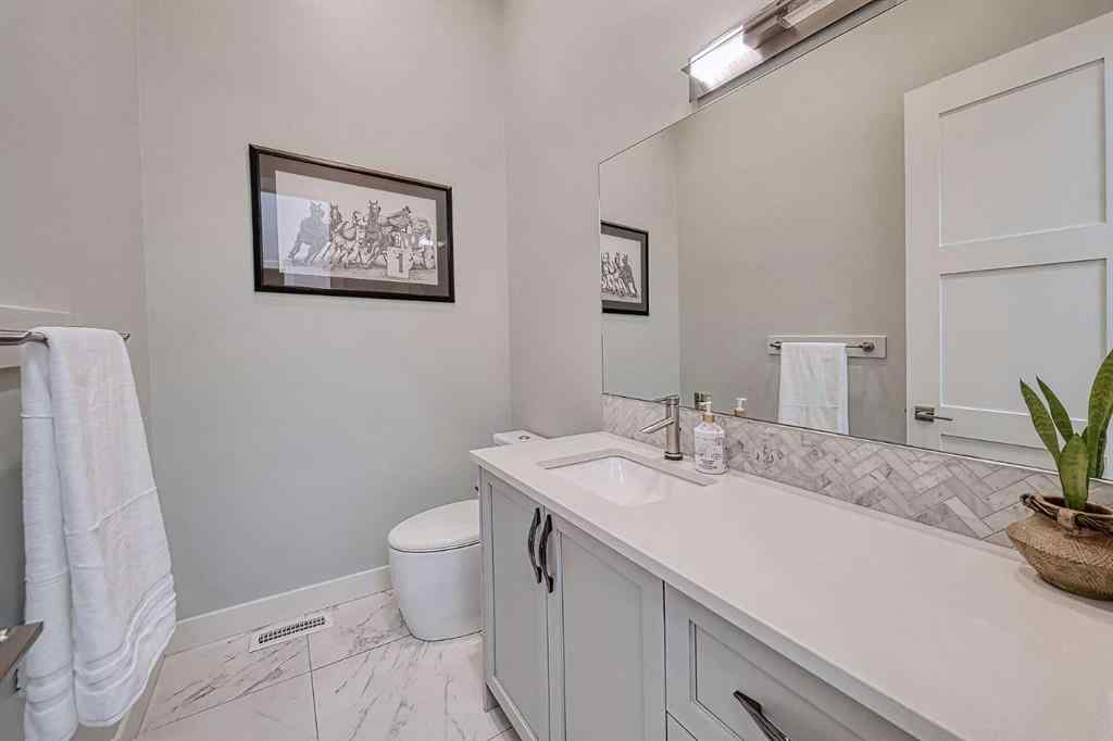 MLS® A2267240 - 180 Arbour Glen Close NW in Arbour Lake Calgary, Residential