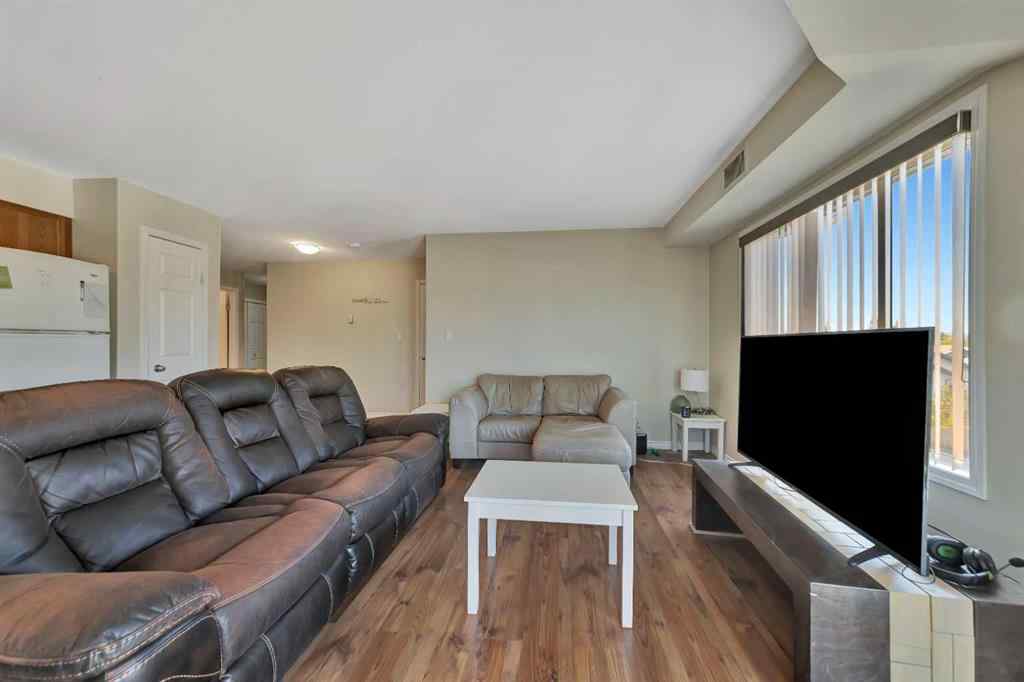 MLS® A2267243 - Unit #303 1804 48 Avenue  in Wallacefield Lloydminster, Residential