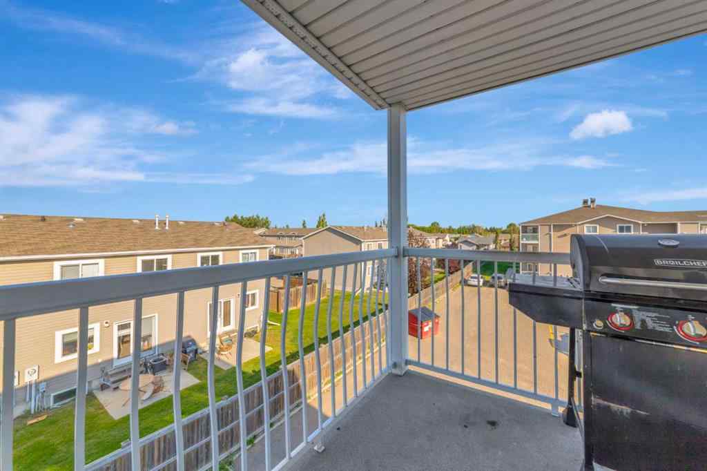 MLS® A2267243 - Unit #303 1804 48 Avenue  in Wallacefield Lloydminster, Residential