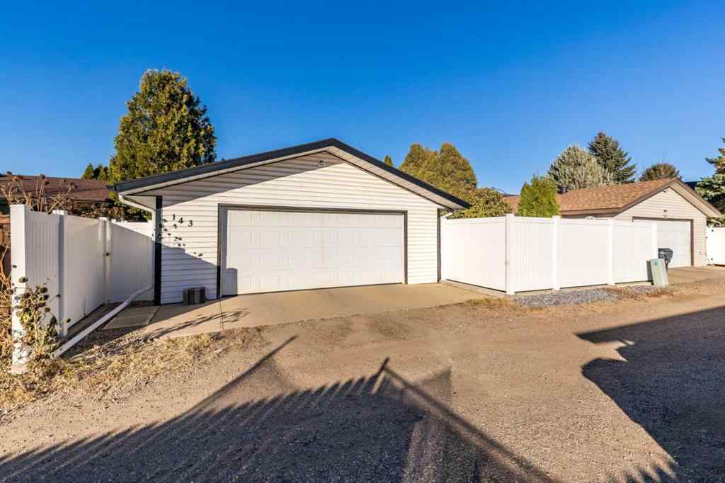 MLS® A2267244 - 143 Stapeford Crescent SE in SE Southridge Medicine Hat, Residential