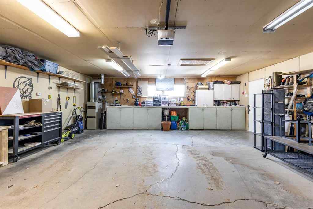 MLS® A2267244 - 143 Stapeford Crescent SE in SE Southridge Medicine Hat, Residential