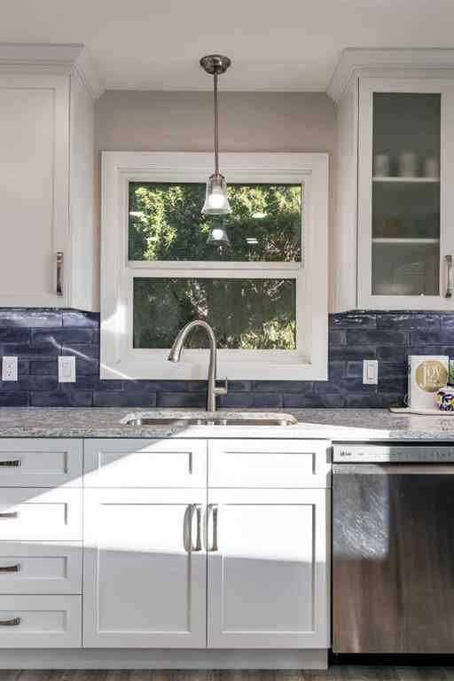 MLS® A2267244 - 143 Stapeford Crescent SE in SE Southridge Medicine Hat, Residential