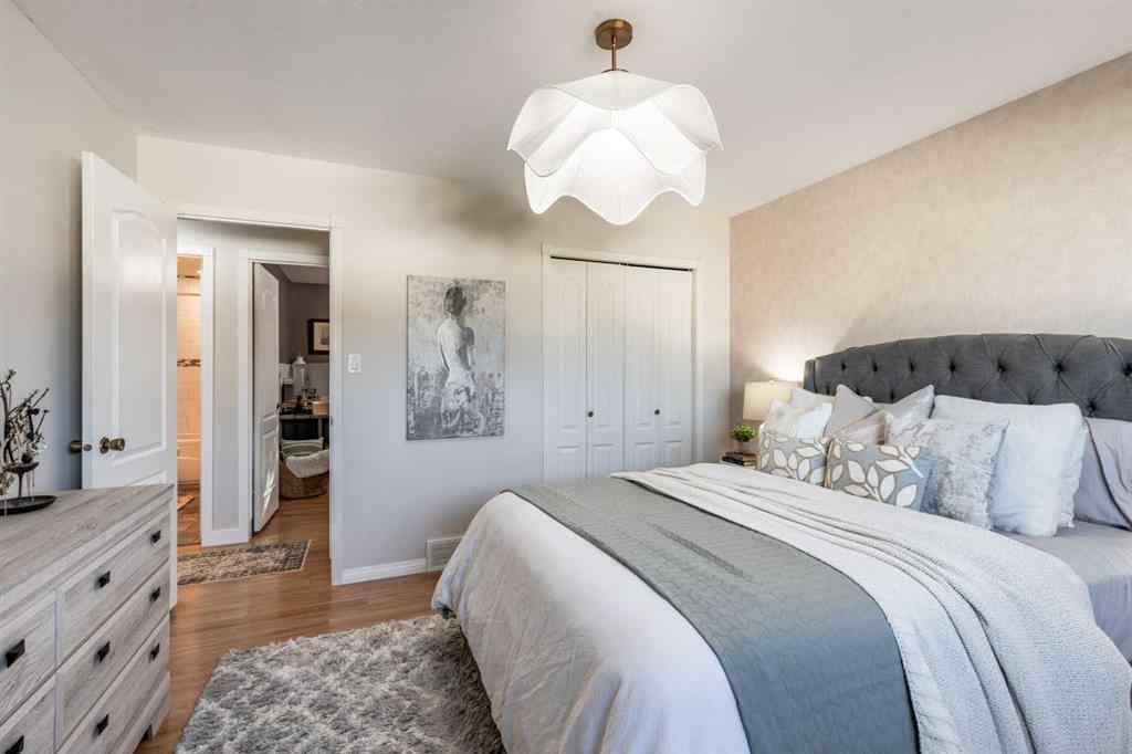 MLS® A2267244 - 143 Stapeford Crescent SE in SE Southridge Medicine Hat, Residential