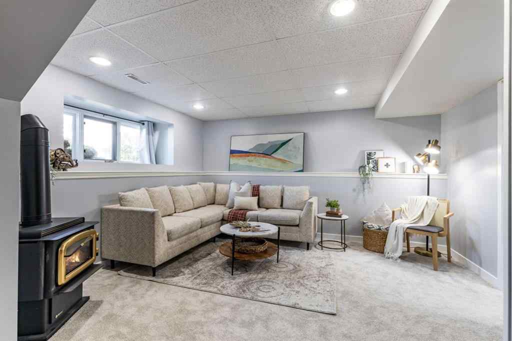 MLS® A2267244 - 143 Stapeford Crescent SE in SE Southridge Medicine Hat, Residential