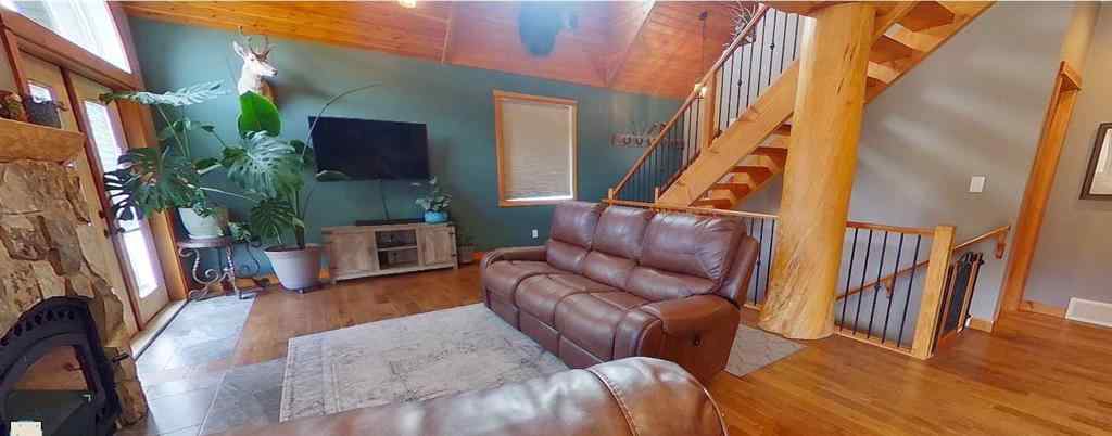 MLS® A2267248 - 2889 214 Street  in NONE Bellevue, Residential