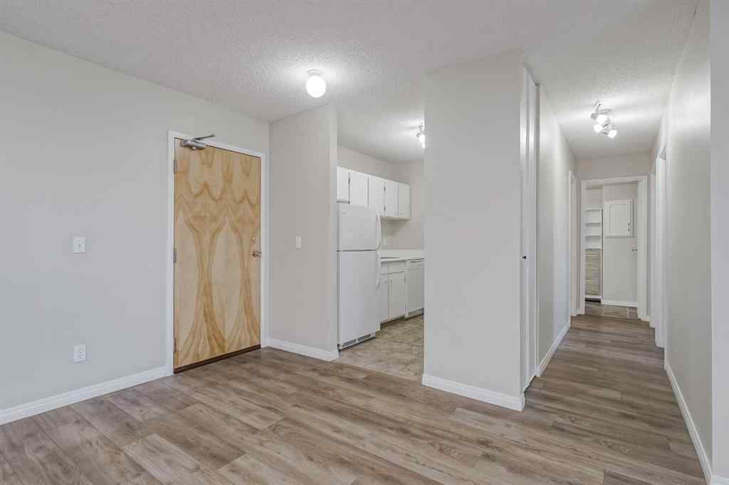 MLS® A2267249 - Unit #307 4944 Dalton Drive NW in Dalhousie Calgary, Residential