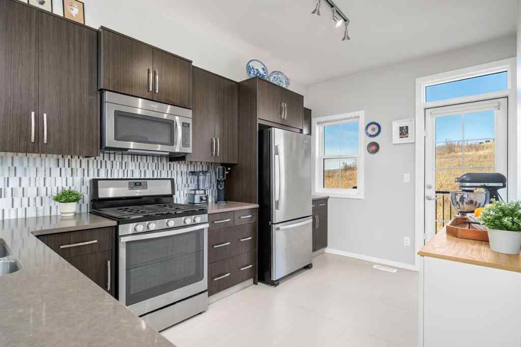 MLS® A2267250 - 444 Ascot Circle SW in Aspen Woods Calgary, Residential