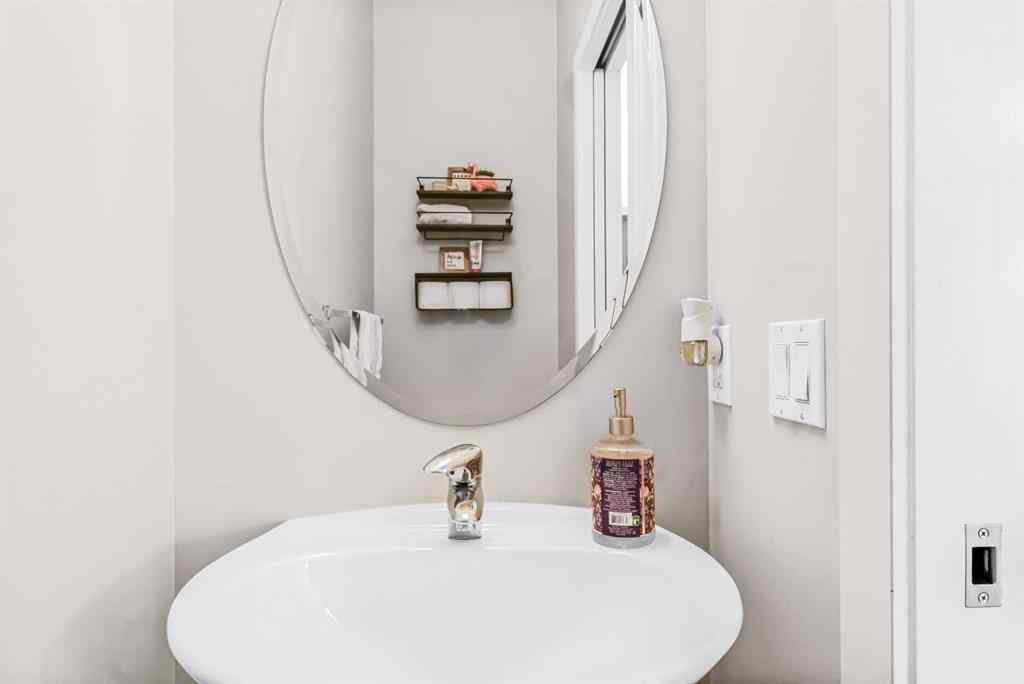 MLS® A2267252 - Unit #5105 333 Taralake Way NE in Taradale Calgary, Residential