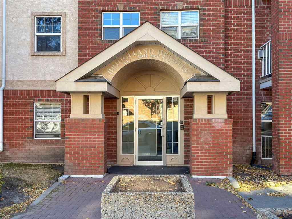 MLS® A2267254 - Unit #302 417 3 Avenue NE in Crescent Heights Calgary, Residential