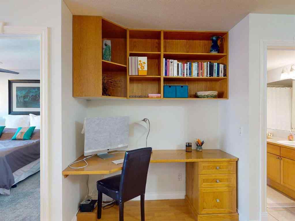 MLS® A2267254 - Unit #302 417 3 Avenue NE in Crescent Heights Calgary, Residential