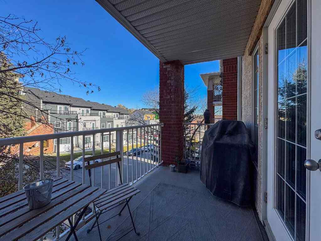 MLS® A2267254 - Unit #302 417 3 Avenue NE in Crescent Heights Calgary, Residential