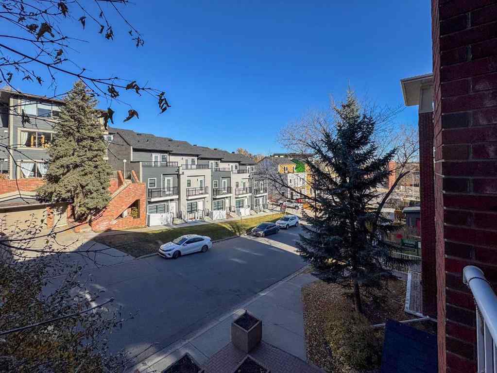 MLS® A2267254 - Unit #302 417 3 Avenue NE in Crescent Heights Calgary, Residential