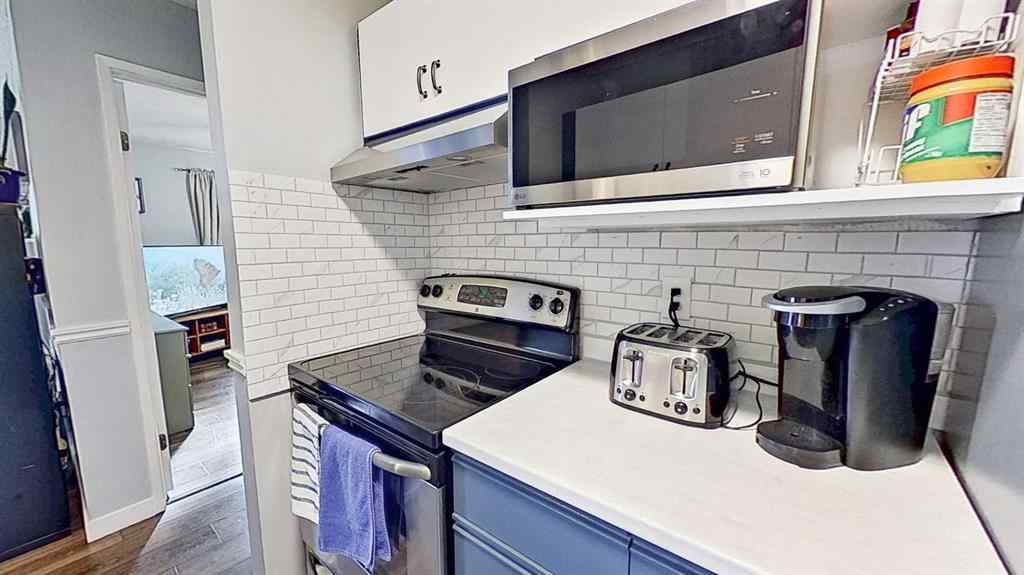 MLS® A2267257 - Unit #406 11 Dover Point SE in Dover Calgary, Residential