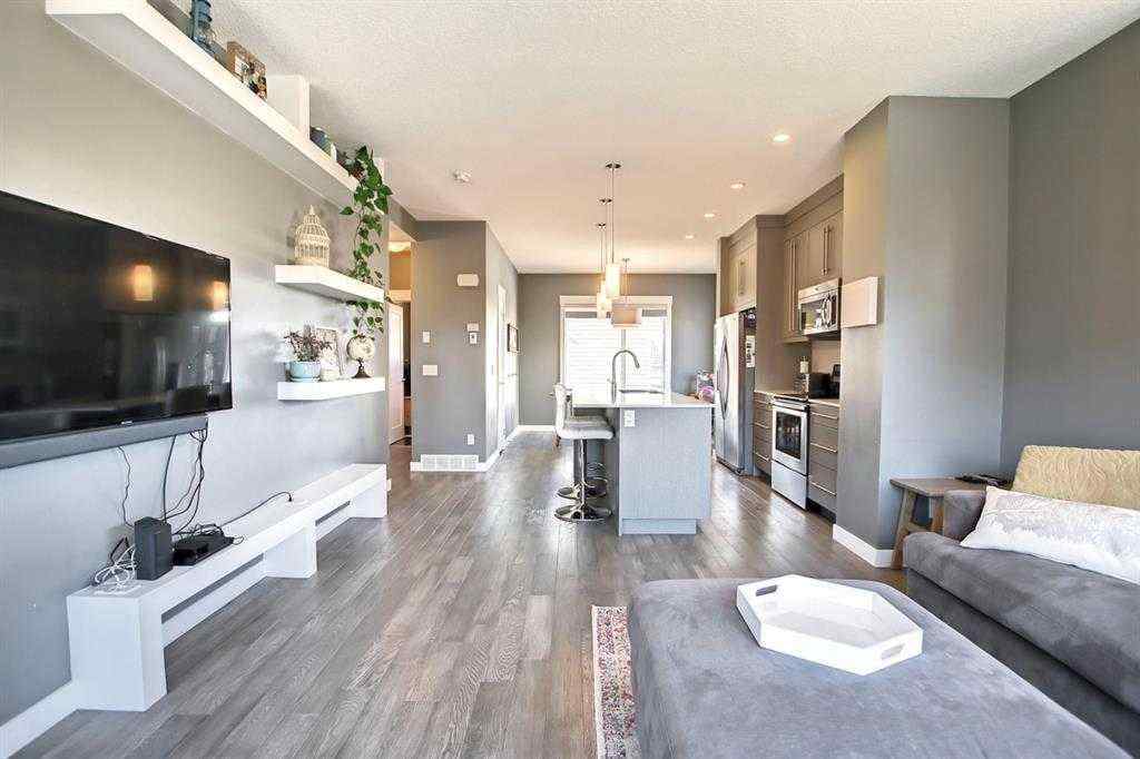MLS® A2267258 - Unit #11 111 Rainbow Falls Gate  in Rainbow Falls Chestermere, Residential