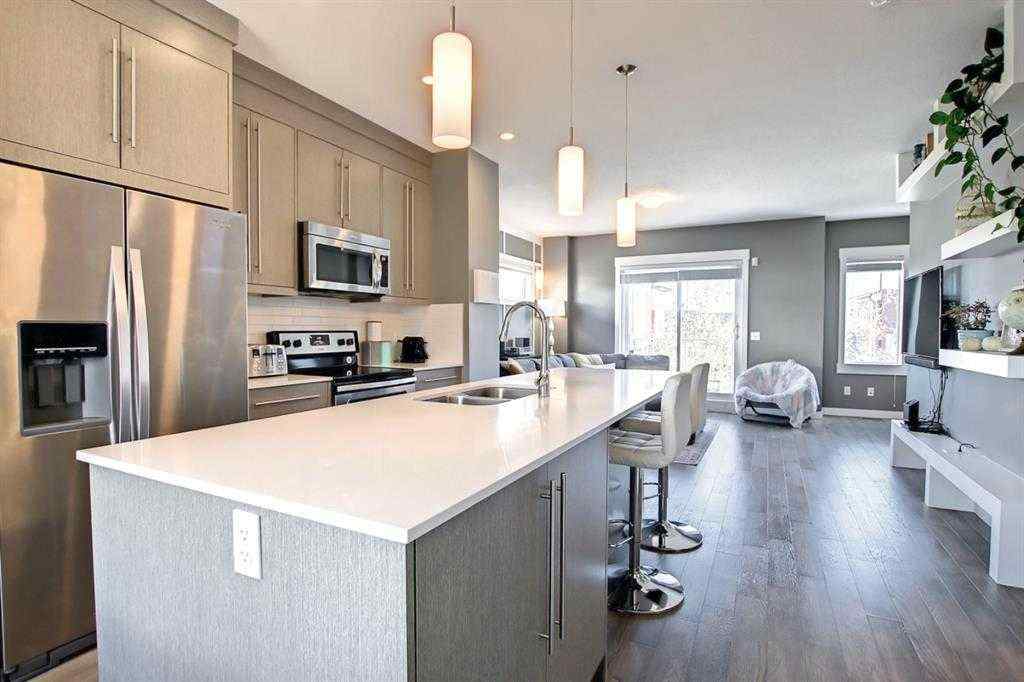 MLS® A2267258 - Unit #11 111 Rainbow Falls Gate  in Rainbow Falls Chestermere, Residential