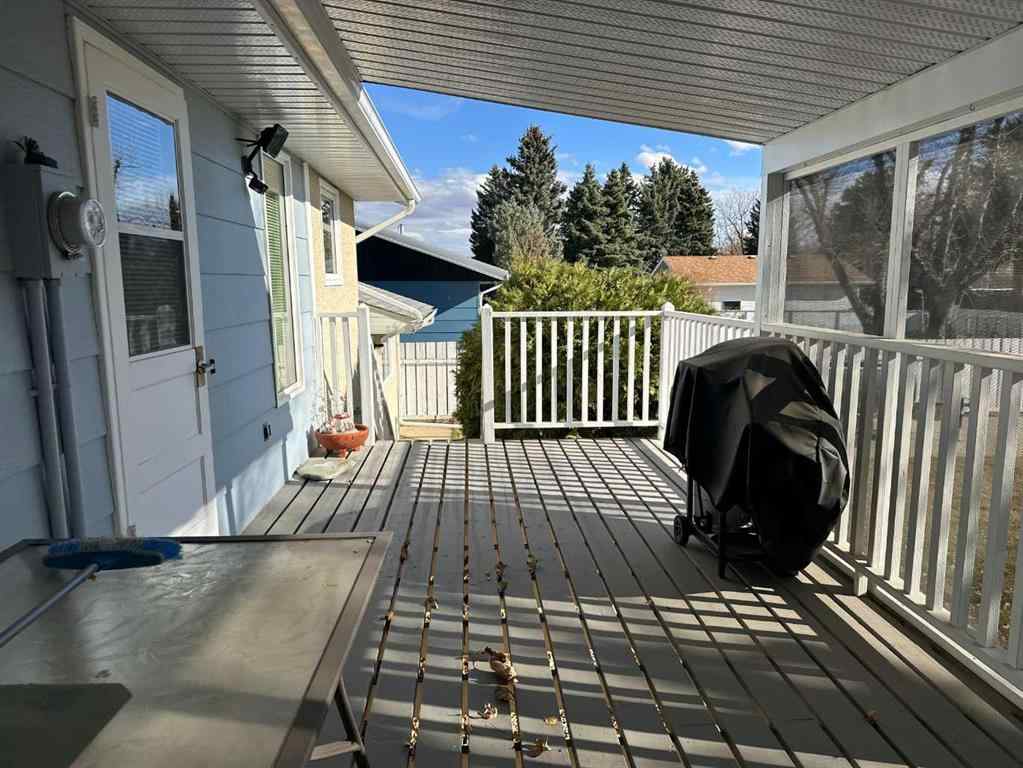 MLS® A2267259 - 4706 60 Avenue  in NONE Taber, Residential