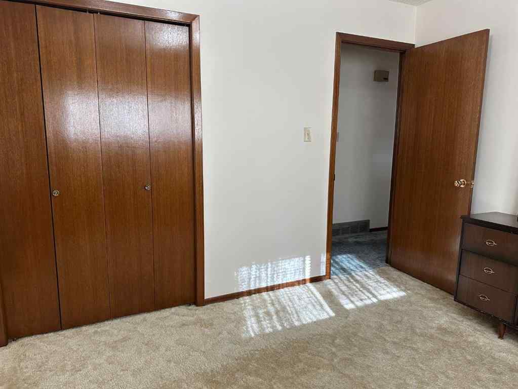 MLS® A2267259 - 4706 60 Avenue  in NONE Taber, Residential