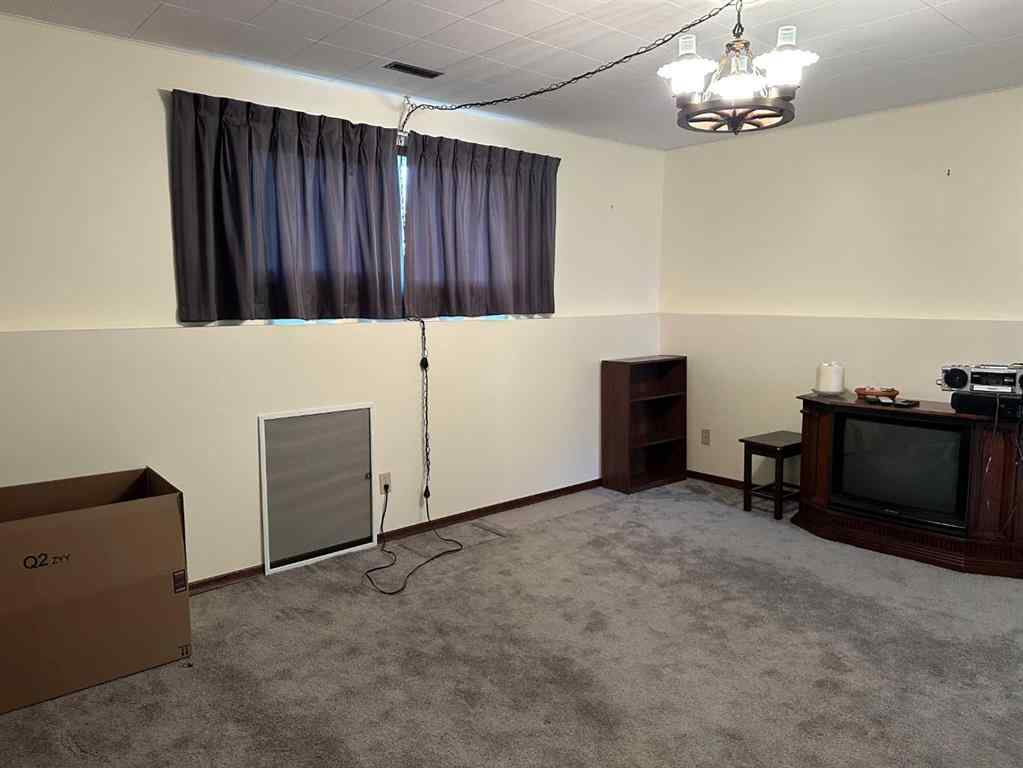 MLS® A2267259 - 4706 60 Avenue  in NONE Taber, Residential