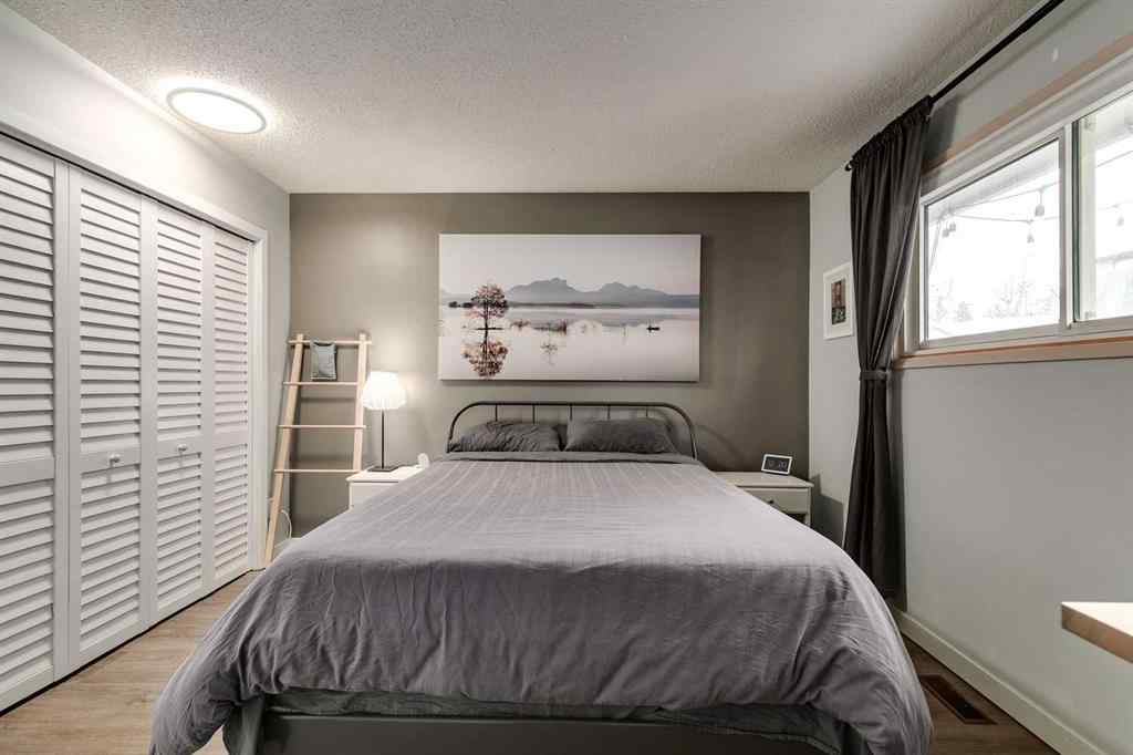 MLS® A2267262 - 732 Sacramento Place SW in Southwood Calgary, Residential