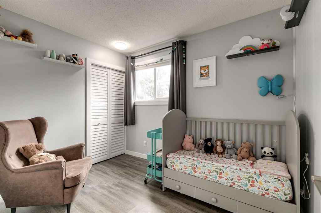 MLS® A2267262 - 732 Sacramento Place SW in Southwood Calgary, Residential