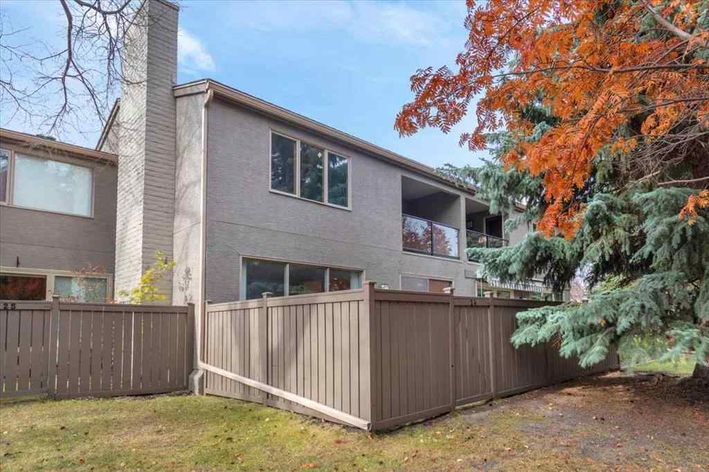 MLS® A2267268 - Unit #24 1815 Varsity Estates Drive NW in Varsity Calgary, Residential