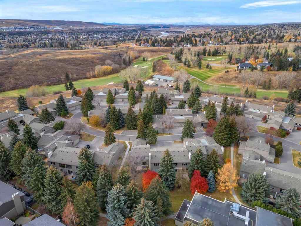 MLS® A2267268 - Unit #24 1815 Varsity Estates Drive NW in Varsity Calgary, Residential
