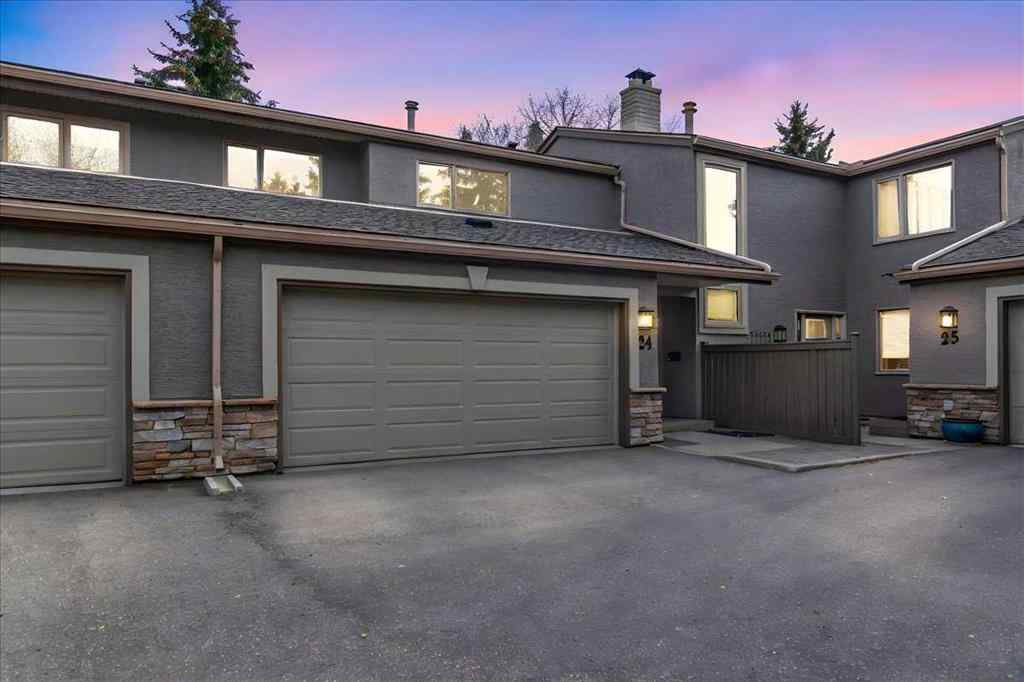 MLS® A2267268 - Unit #24 1815 Varsity Estates Drive NW in Varsity Calgary, Residential