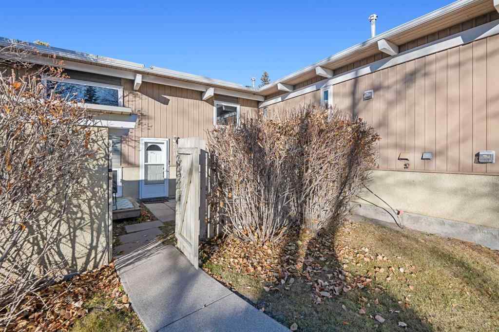 MLS® A2267269 - Unit #201 11010 Bonaventure Drive SE in Willow Park Calgary, Residential