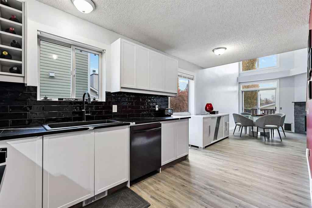 MLS® A2267271 - 30 River Rock Way SE in Riverbend Calgary, Residential