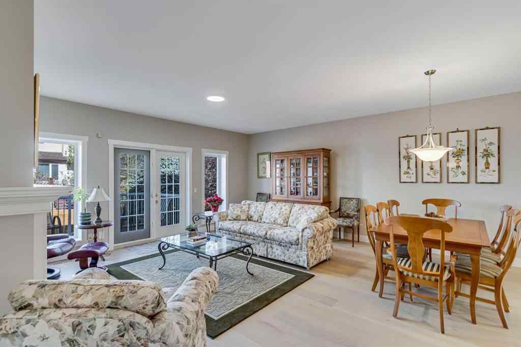 MLS® A2267273 - 84 Shannon Estates Terrace SW in Shawnessy Calgary, Residential