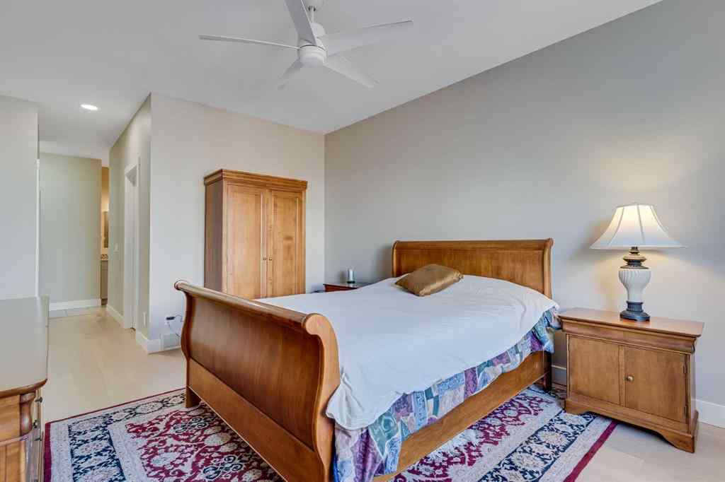 MLS® A2267273 - 84 Shannon Estates Terrace SW in Shawnessy Calgary, Residential