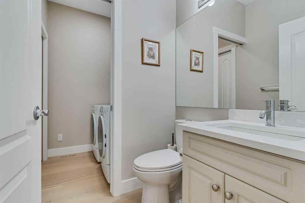 MLS® A2267273 - 84 Shannon Estates Terrace SW in Shawnessy Calgary, Residential