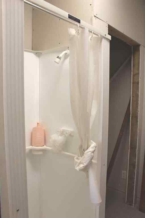 MLS® A2267274 - 5441 Industrial Road  in Drayton Valley Drayton Valley, Commercial