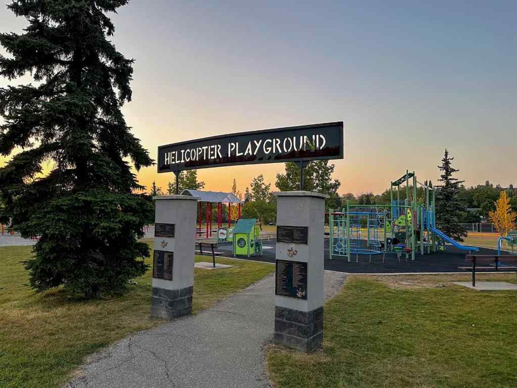 MLS® A2267277 - 915 32 Street NW in Parkdale Calgary, Residential