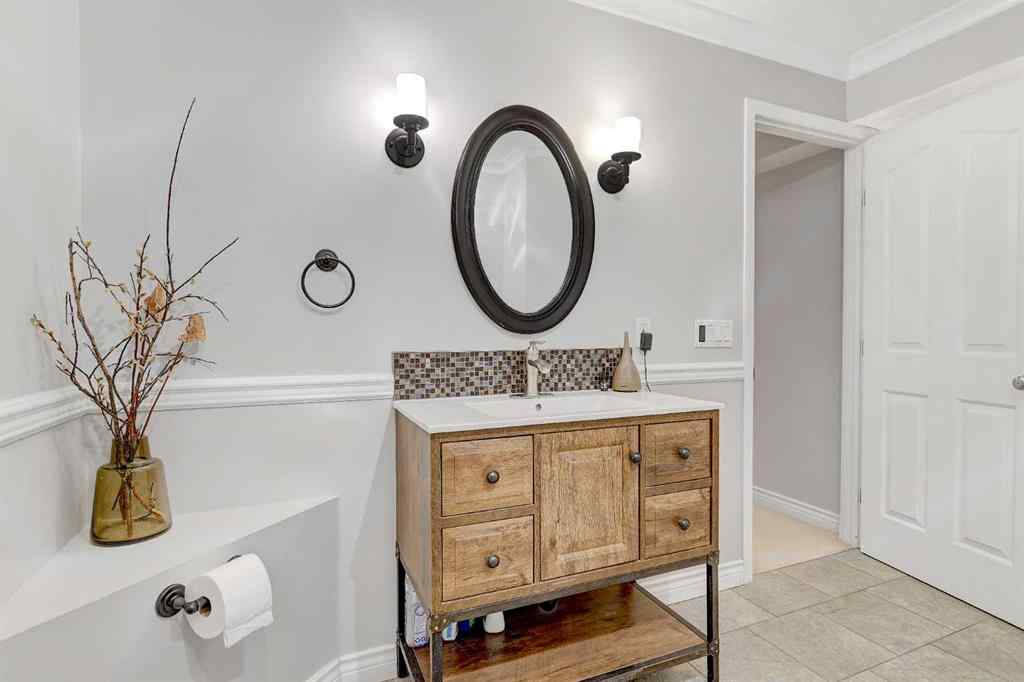 MLS® A2267278 - 9318 129 Avenue  in Crystal Lake Estates Grande Prairie, Residential