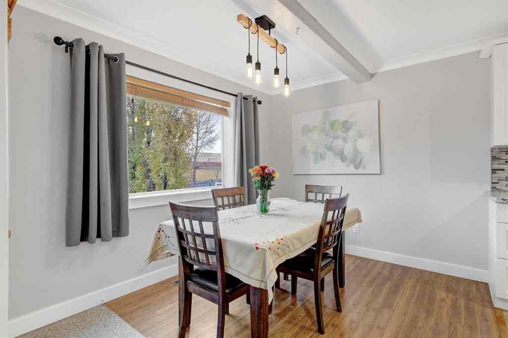 MLS® A2267278 - 9318 129 Avenue  in Crystal Lake Estates Grande Prairie, Residential