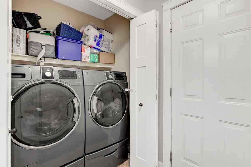 MLS® A2267278 - 9318 129 Avenue  in Crystal Lake Estates Grande Prairie, Residential