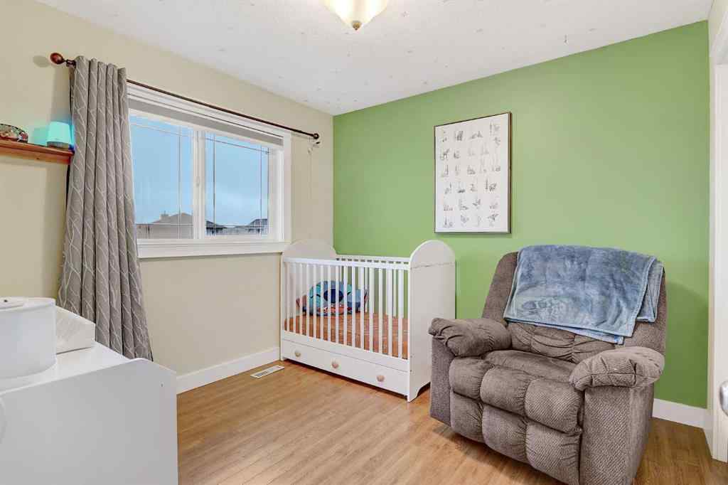 MLS® A2267278 - 9318 129 Avenue  in Crystal Lake Estates Grande Prairie, Residential