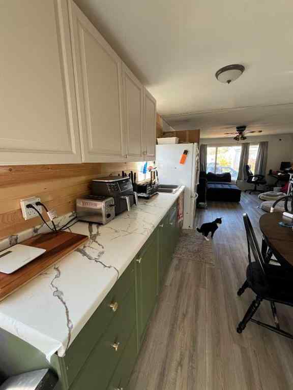 MLS&reg; # A2267279 - 243 Fleet Street SW in NONE Medicine Hat, Residential Open Houses