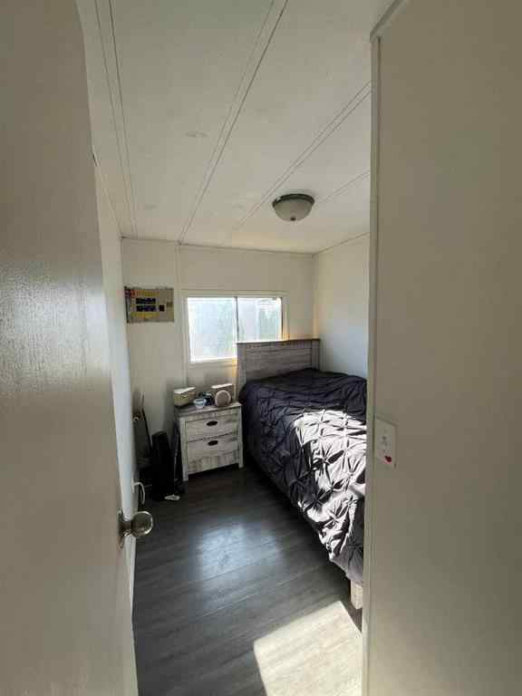 MLS&reg; # A2267279 - 243 Fleet Street SW in NONE Medicine Hat, Residential Open Houses