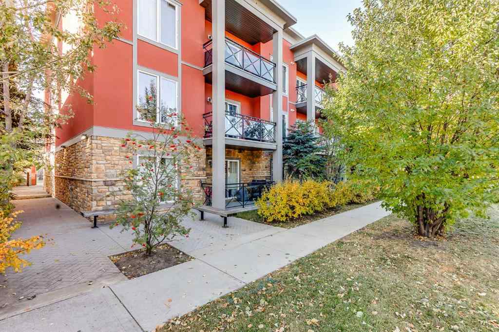 MLS® A2267280 - Unit #204 117 19 Avenue NE in Tuxedo Park Calgary, Residential