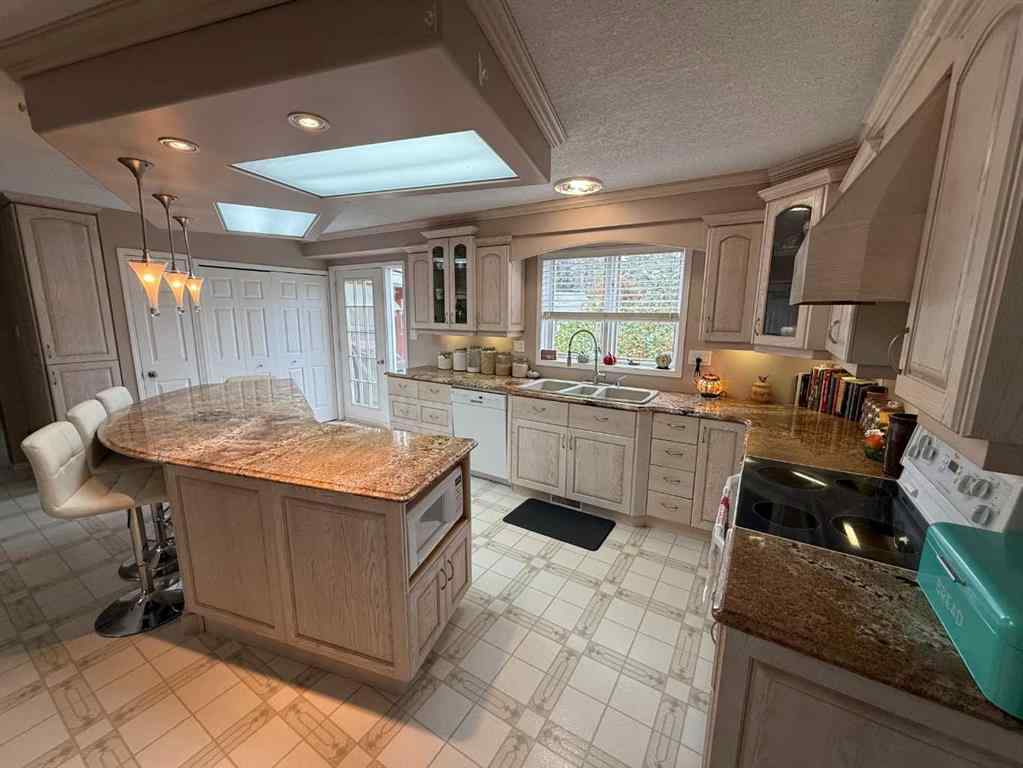 MLS® A2267282 - 104 Mistaya Road  in Hardisty Hinton, Residential