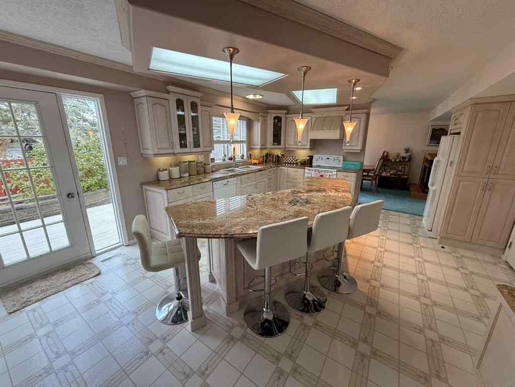 MLS® A2267282 - 104 Mistaya Road  in Hardisty Hinton, Residential