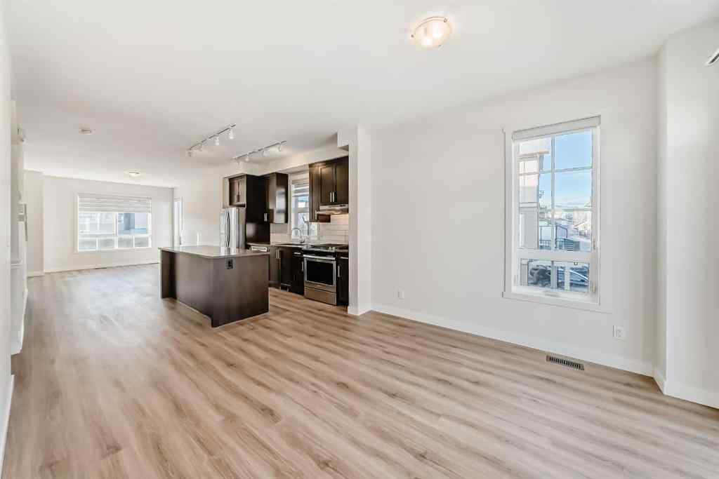 MLS® A2267285 - 986 Sherwood Boulevard NW in Sherwood Calgary, Residential