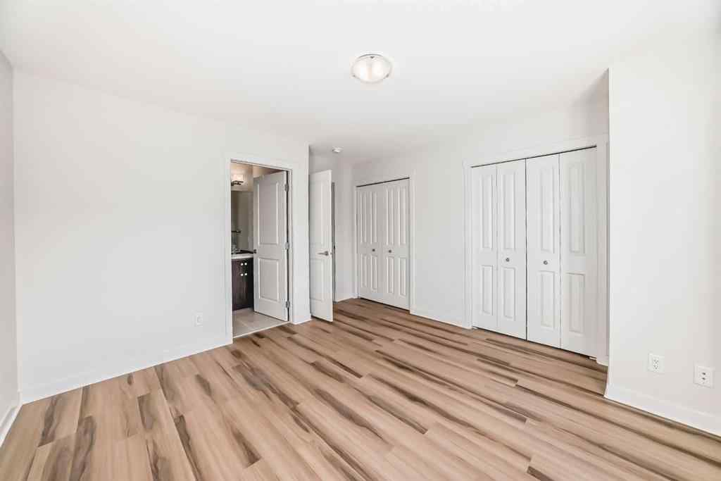 MLS® A2267285 - 986 Sherwood Boulevard NW in Sherwood Calgary, Residential