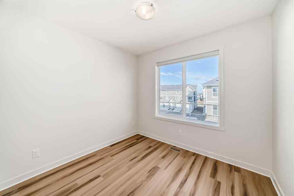 MLS® A2267285 - 986 Sherwood Boulevard NW in Sherwood Calgary, Residential