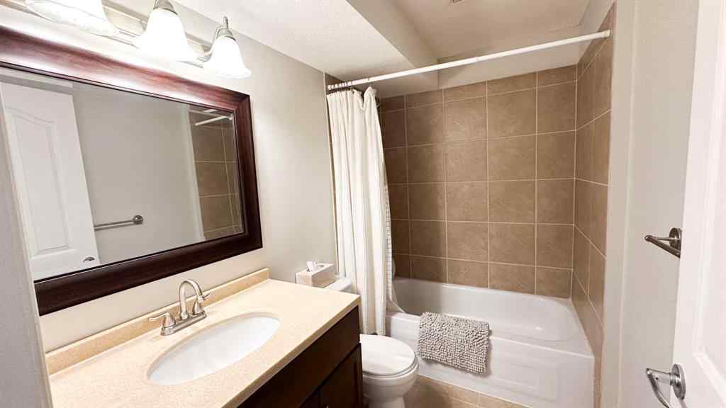 MLS® A2267286 - 211 11 Avenue NE in NONE Sundre, Residential